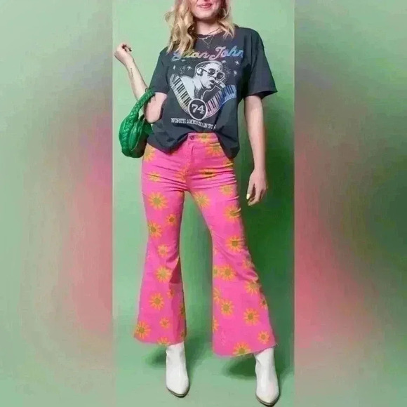 Free People Youthquake Cropped Flares - Picture 3 of 5